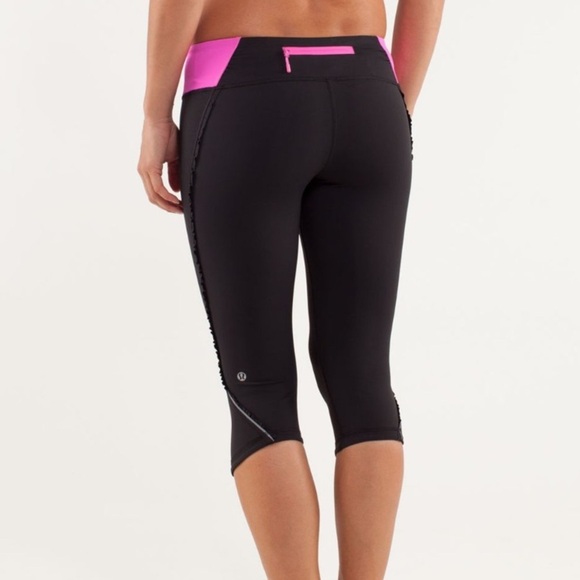 Lululemon Run: Fast And Free Crop Black Pow Pink size 6 - Picture 2 of 10